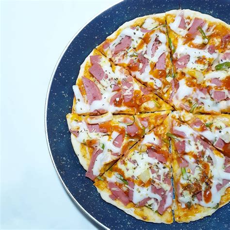 Cara Membuat Pizza Teflon Ala Rumahan Yang Enak Dan Lembut Ini Tipsnya