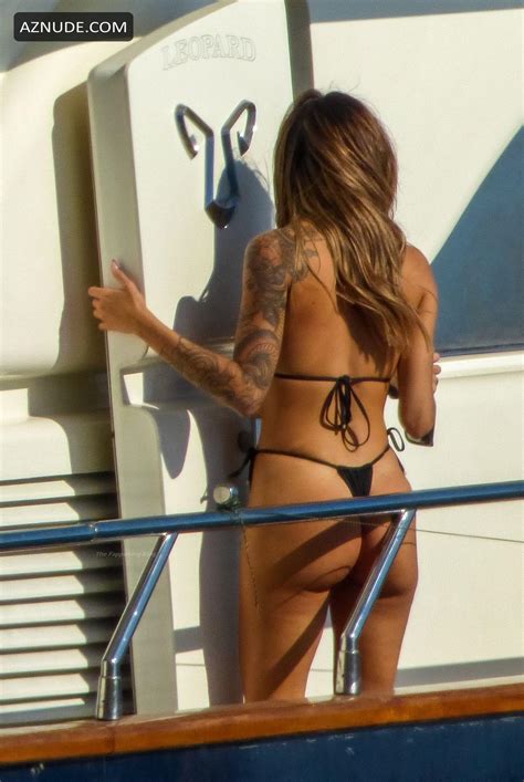 Vanessa Sierra Sexy Shows Off Her Incredible Bikini Body In Mykonos AZNude