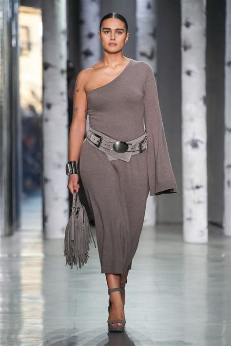 Michael Kors Leans Into the New Neutrals for Fall 2023 - Fashionista