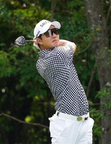 宋永漢が自己ベストの61で単独首位発進 平田憲聖が1打差2位 石川遼は66位（スポニチ） 毎日新聞