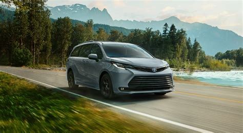 Minivan, Maximum Fun: 2025 Toyota Sienna Buyer's Guide