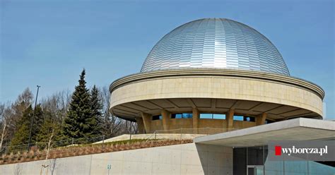 Jest Ju Cennik Bilet W Do Odnowionego Planetarium L Skiego