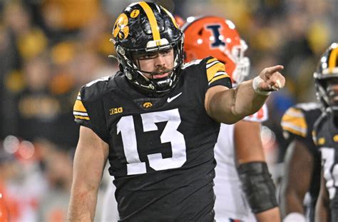 Iowa vs Nebraska Predictions - NCAAF Week 13 Betting Odds, Spreads ...