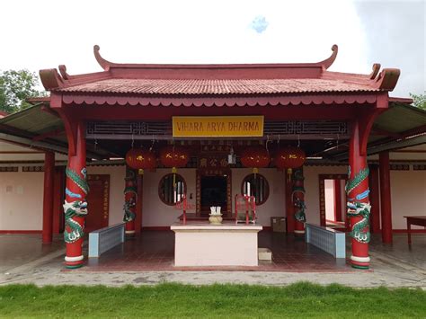 Vihara Arya Dharma Kbi Keluarga Buddhayana Indonesia