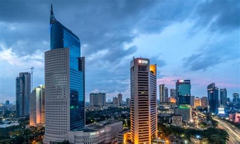 top terbaru gedung tinggi