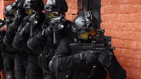 Nsg Commandos During A Room Intervention Mock Drill Rindiandefense