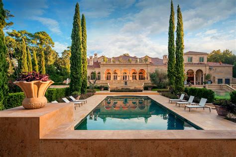 At $43 million, mansion listing breaks Houston record