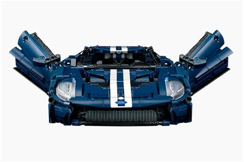 LEGO Technic 2022 Ford GT Set | HiConsumption