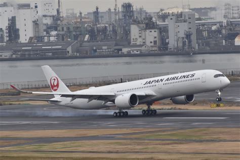 ついに来た！jal“新フラッグシップ” A350 1000初号機「ja01wj」羽田到着 Flyteam ニュース