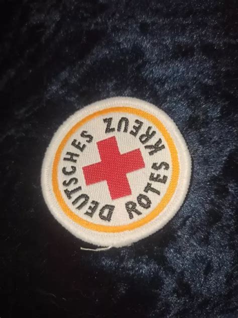 1X DRK AUFNÄHER Deutsches Rotes Kreuz Abzeichen Ärmelaufnäher Vintage