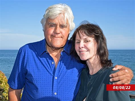 杰雷诺 Jay Leno 申请对患有阿尔茨海默氏症的妻子梅维斯 Mavis 进行监护 Mandarinian