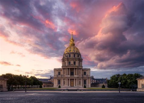 Peste 870 Fotografii De Stoc Fotografii și Imagini Scutite De