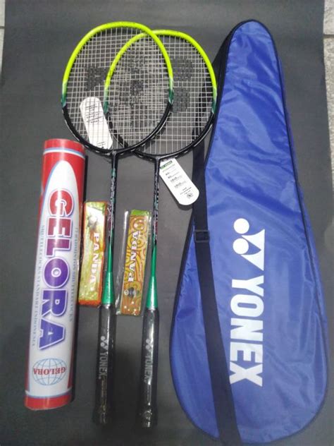 RAKET BADMINTON YONEX SATU PAKET LENGKAP DUA RAKET SATU TAS DUA GRIP