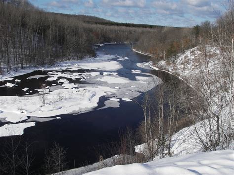 Crivitz, Wisconsin - Snowtracks