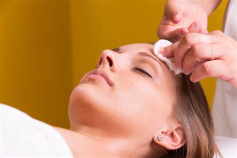 Chemical Peels Dermacare Cosmetic Laser And Skin Clinic Melbourne