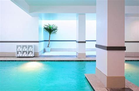 21 Hotels with Indoor Pools in Dallas, TX