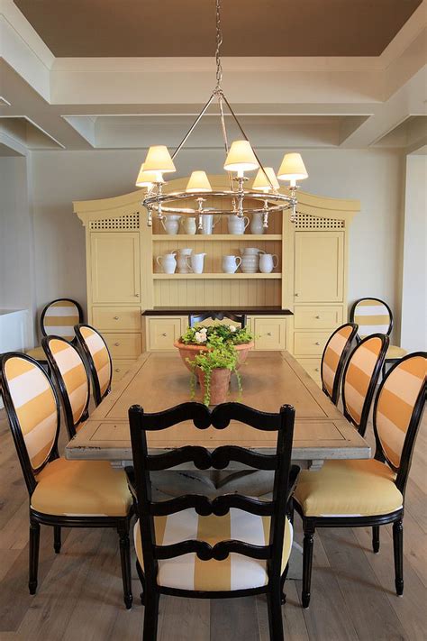 30 Delightful Dining Room Hutches And China Cabinets