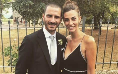 Milan La Moglie Di Bonucci Lui In Rossonero Devo Ancora Abituarmi