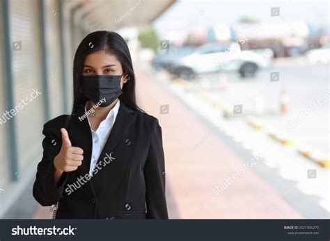 Young Asian Business Woman Black Suit Stock Photo 2021906273 | Shutterstock