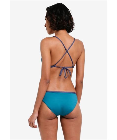 patagoniaパタゴニアのSolid Nano Grip Bikini Bottom WEAR