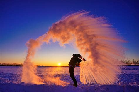 Mpemba Effect Boiling Water That Freezes Instantly Video Cultura