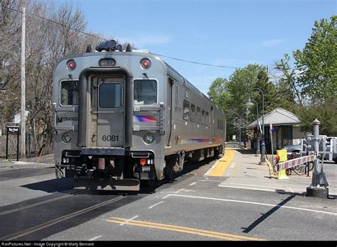 Railpictures Net Photo Njt Nj Transit Cab Car At Bay Head New