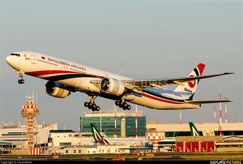 S2 Afp Biman Bangladesh Boeing 777 300er At Rome Fiumicino Photo