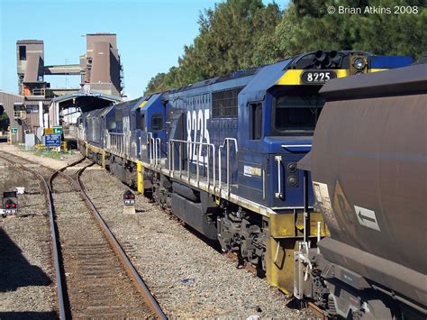 100 7513 8232 8143 8220 8225 Port Waratah 2 3 08 Brians Railway Bus