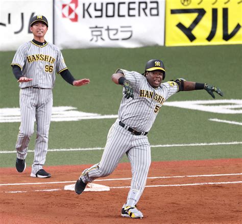 【阪神】新助っ人ミエセス、4戦ぶり先発出場で右前へ勝ち越し打 高山俊も続いてタイムリー プロ野球写真ニュース 日刊スポーツ