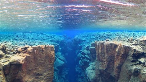 Silfra fissure | The rift between the continents in Iceland - Europe ...