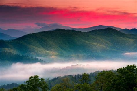 Smoky Mountain Summertime Best Read Guide Smoky Mountains