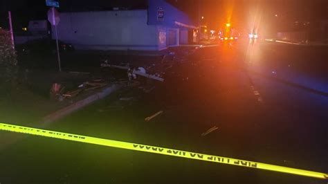 Car Crash Cause Power Outage In Central Fresno Fresno Bee