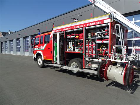 Löschgruppenfahrzeug LF 20 16 P750 CAFS Feuerwehr Stadt Rehau