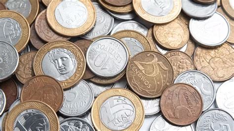 Cómo limpiar las monedas con vinagre Vía Tres