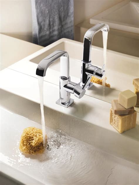 Allure Cascade spout for bath and shower | GROHE