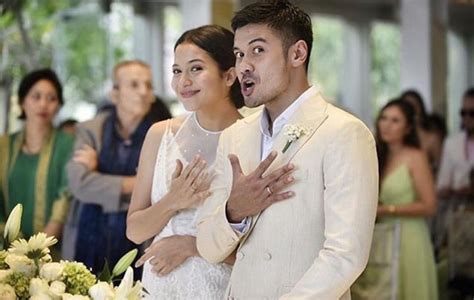 Chicco Jerikho And Putri Marino By Rhea Florist Bali