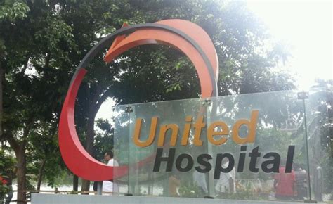 United Hospital accused of taking patient off life support after COVID ...