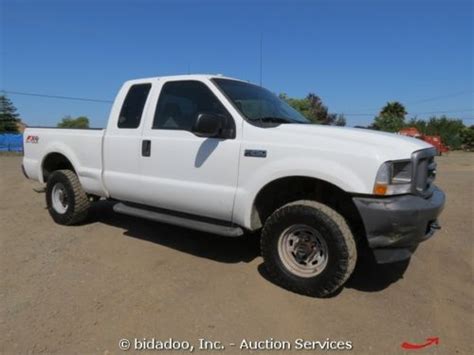 Sell Used 2003 Ford F250 4x4 Fx4 Extended Cab Pickup Truck 5 4l V8 A T