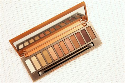 Urban Decay Naked Heat Eyeshadow Review Eline Blaise