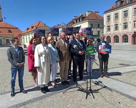 Trzecia Droga Otwiera Kampani Do Parlamentu Europejskiego W R D