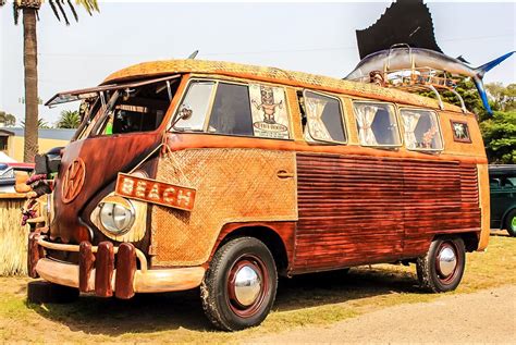 Pin By Dave J Mohan On Cool Vw Customised Camper Vans Vw Campervan