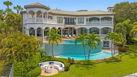 South Tampa waterfront mansion sells for $14.1 million - Tampa Bay ...