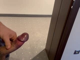 在酒店里危险的手淫 Pornhub Gay