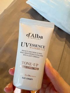 YADAH Oh My Sunscreen 20Ml, Beauty & Personal Care, Face, Face Care on ...