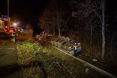 Update Drei Unfälle sorgen für Stau Chaos auf A2 und im Kreis Minden