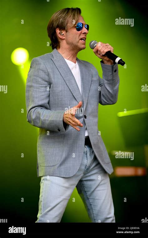 Johnny Hates Jazz Performing At Lets Rock Leeds 80s Festival Uk