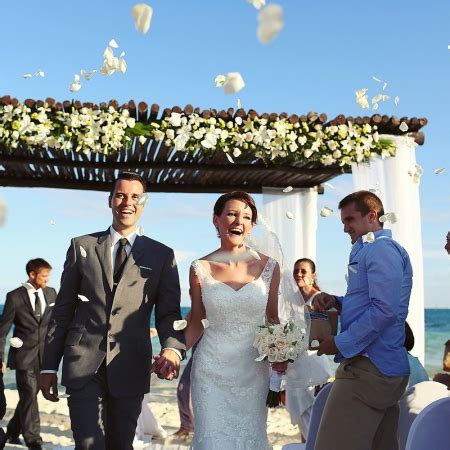 Cancun Wedding at Secrets The Vine - Carolyne and Jason