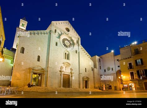 Cathedral of San Sabino. Bari. Puglia. Italy Stock Photo - Alamy