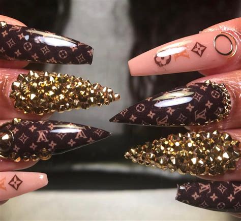 Louis Vuitton Nail Art Designs Paul Smith