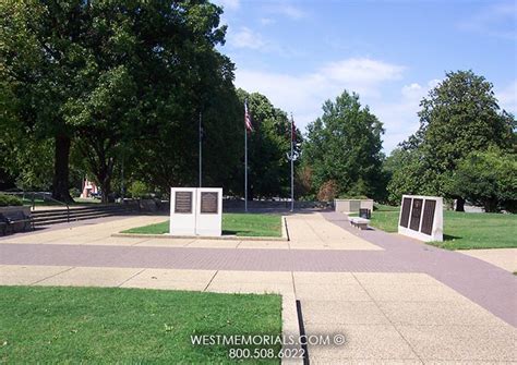 Overton Park WWII Veterans Memorial - World War II Monument | West Memorials